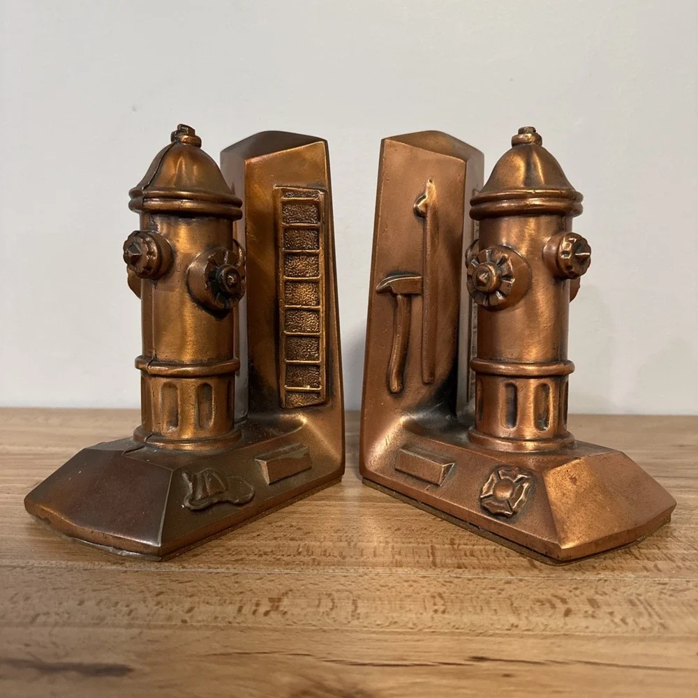 Vintage Pair Fire Hydrant Fireman Metal Bookends Copper Finish 7.5 inch Tall
